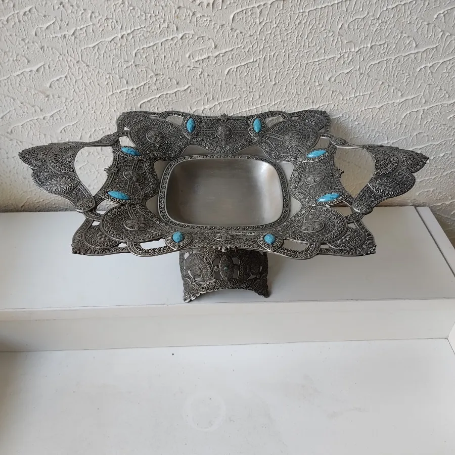 شیرینی خوری پیوتر