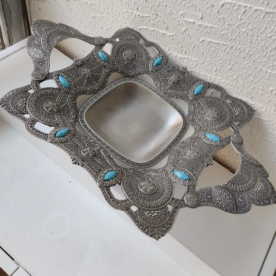 شیرینی خوری پیوتر