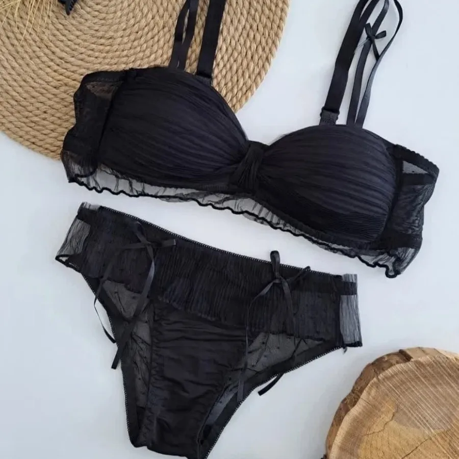 لباس زیر دخترونه