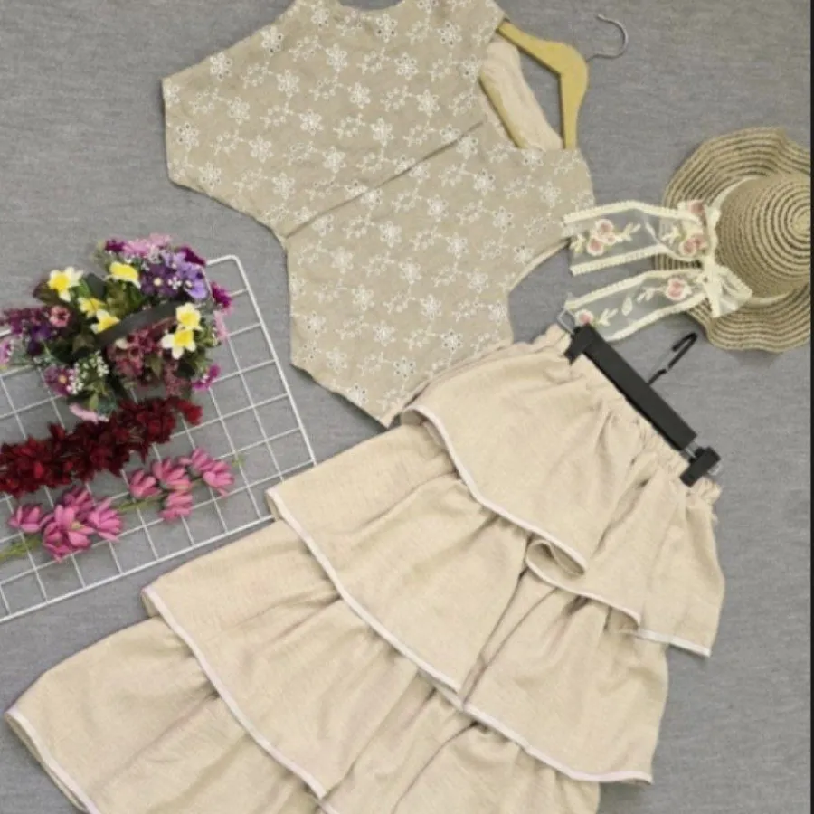 دامن و جلیقه ست