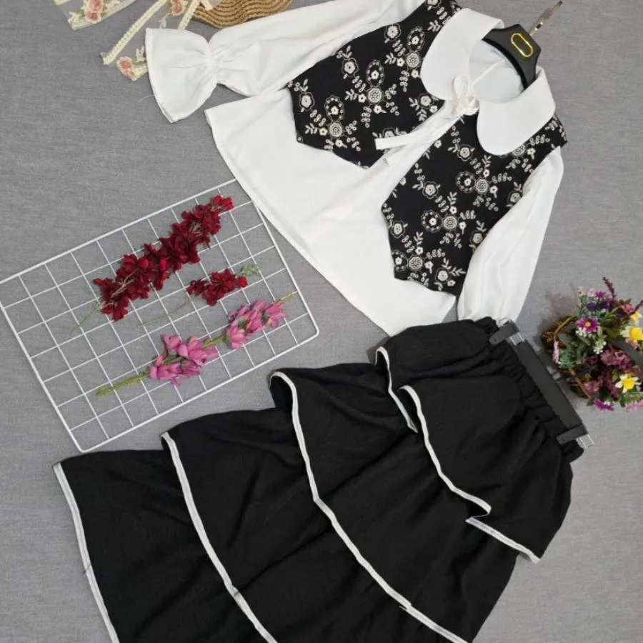 دامن و جلیقه ست