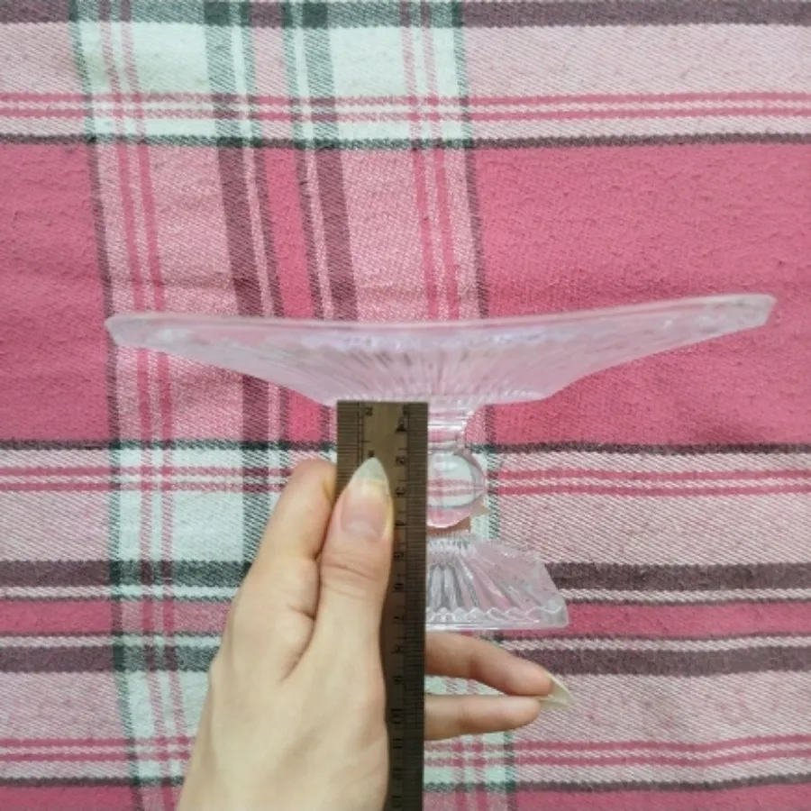 دیس شیرینی خوری