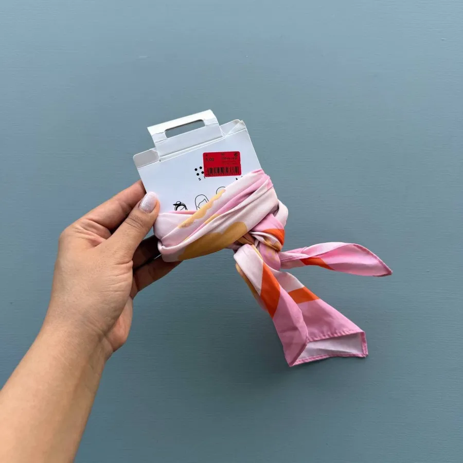 مینی اسکارف برندi am