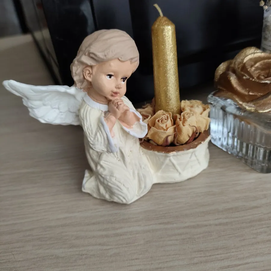 دو مدل شمعدان