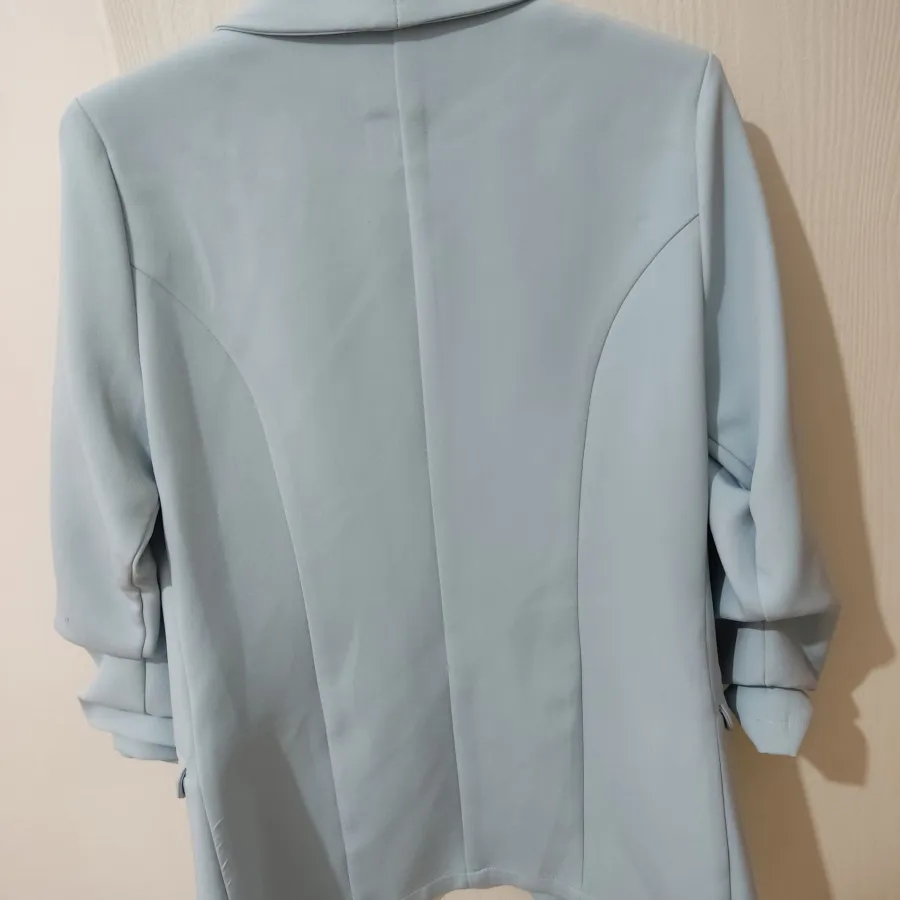 کت آبی آسمانی