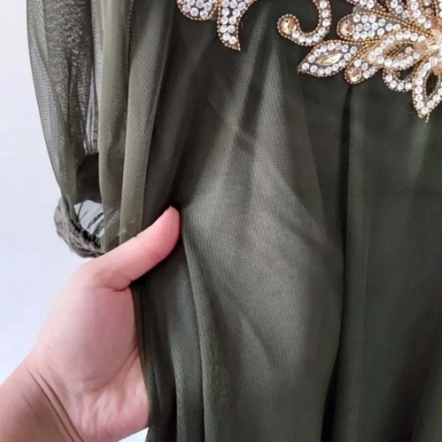 پیراهن مجلسی سبز رنگ