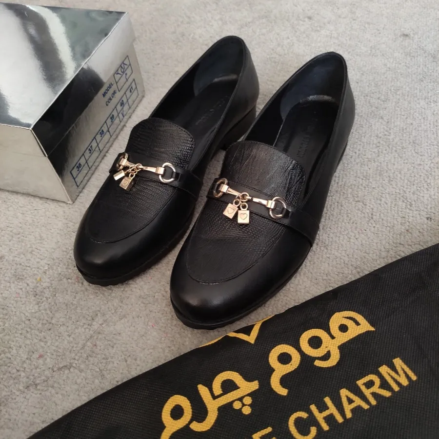 کفش مشکی رسمی Home Charm