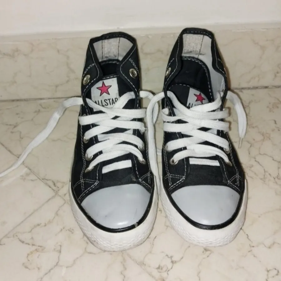 کفش کتونی آل استارنیم ساق