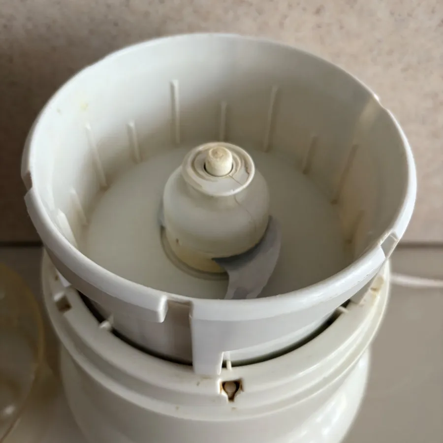 خردکن برقی یک دو سه کنوود