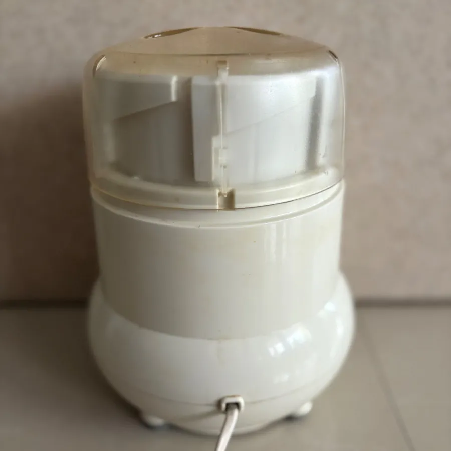 خردکن برقی یک دو سه کنوود