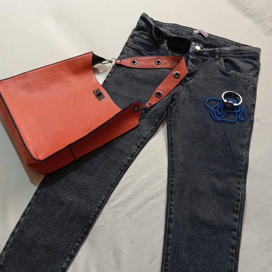 شلوارجین دخترانه.کد: 272