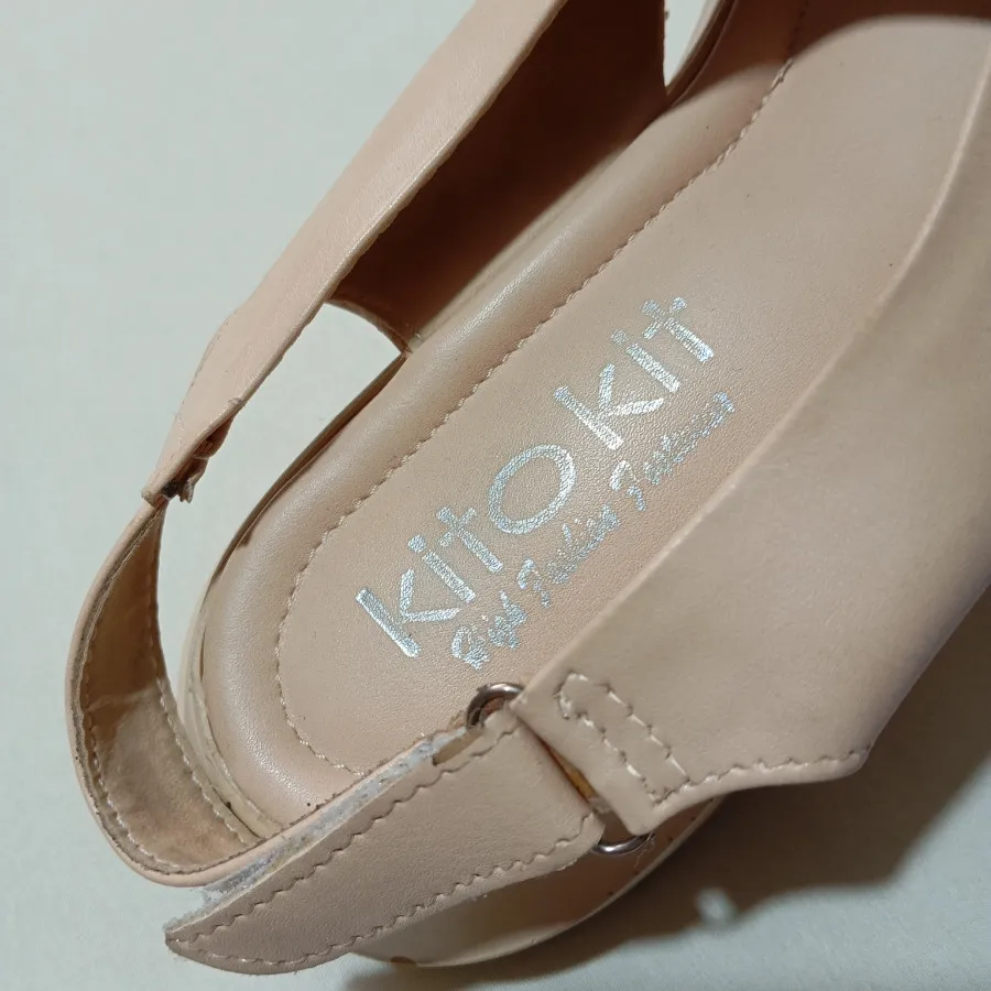 صندل زنانه کد: 274