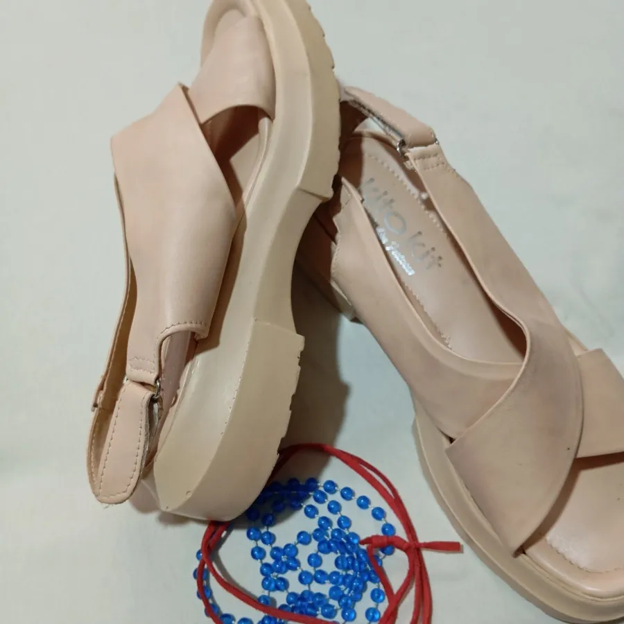 صندل زنانه کد: 274