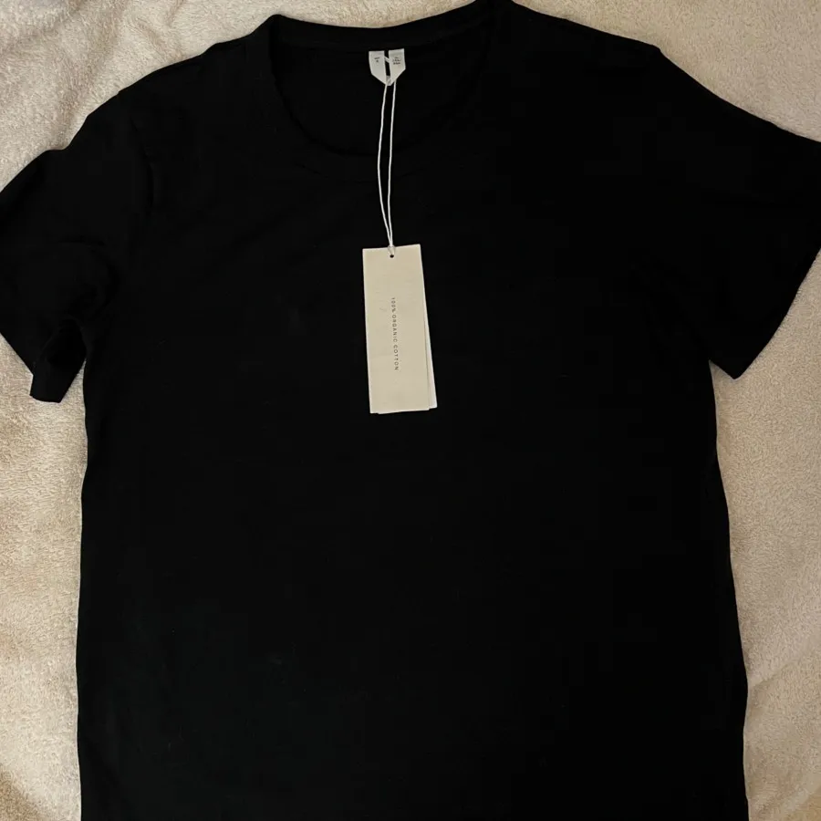 تیشرت بیسیک مشکی