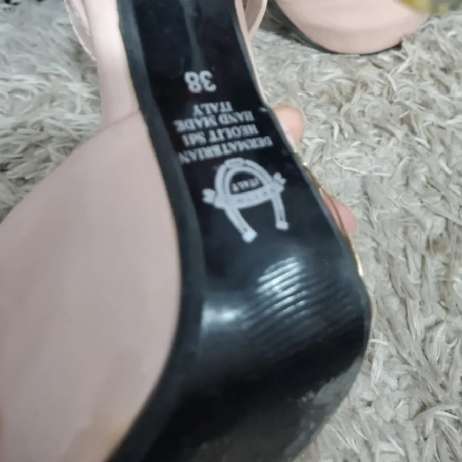 مجلسی صورتی