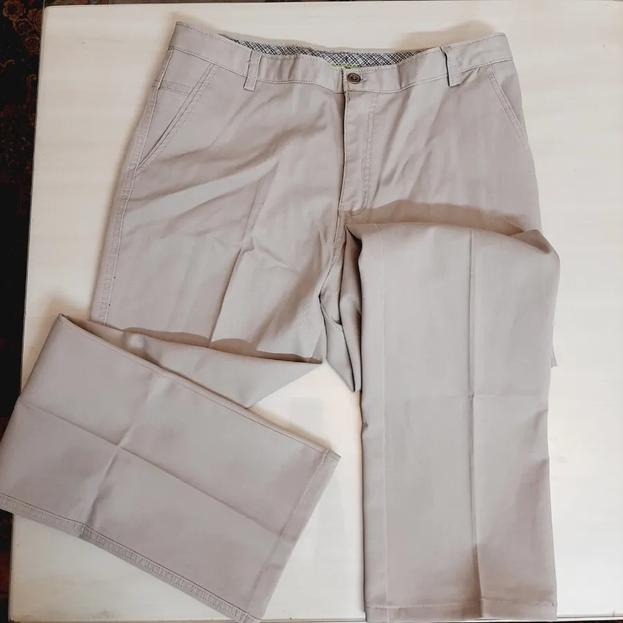 شلوار مردانه با رنگ جذاب