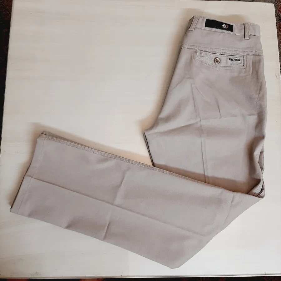 شلوار مردانه با رنگ جذاب