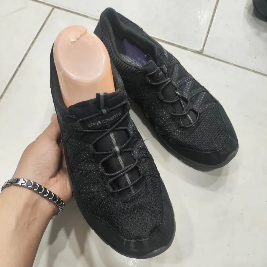 کفش کتونی اسکیچرزاورجینال