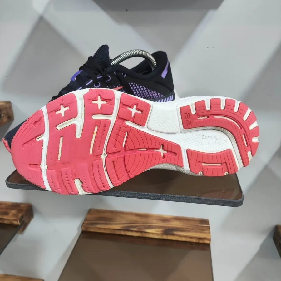 کفش کتونی اورجینال