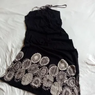 پیراهن ساحلی