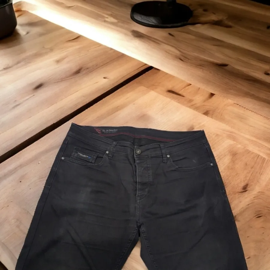 شلوارجین ترک مشکی سایز 38