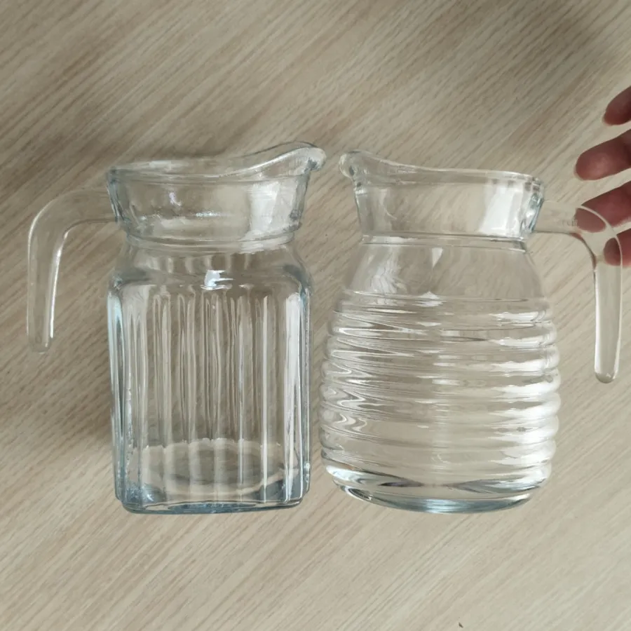 پارچ شیشه ای