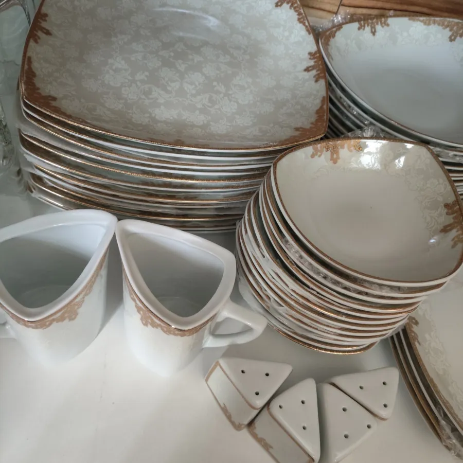 سرویس غذاخوری