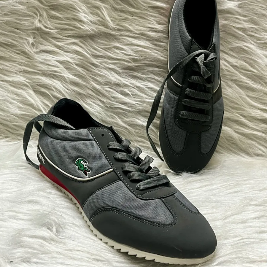 اسنیکرز LOCOSTEسایز40