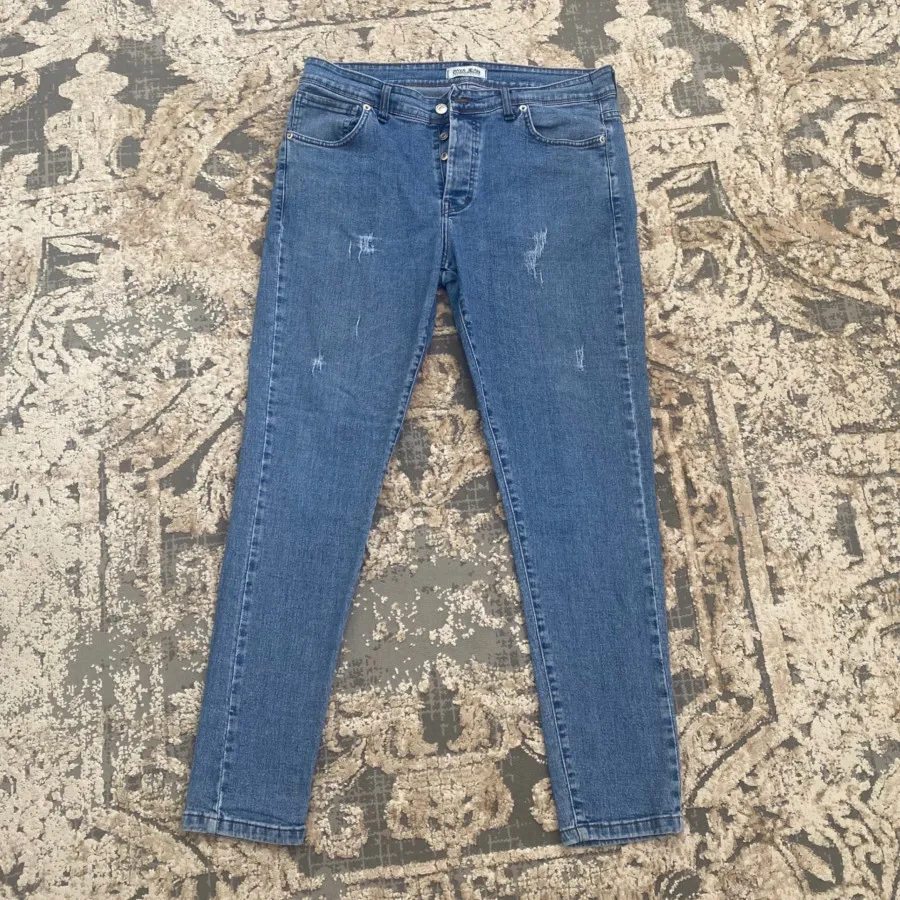 شلوار جین زنانه