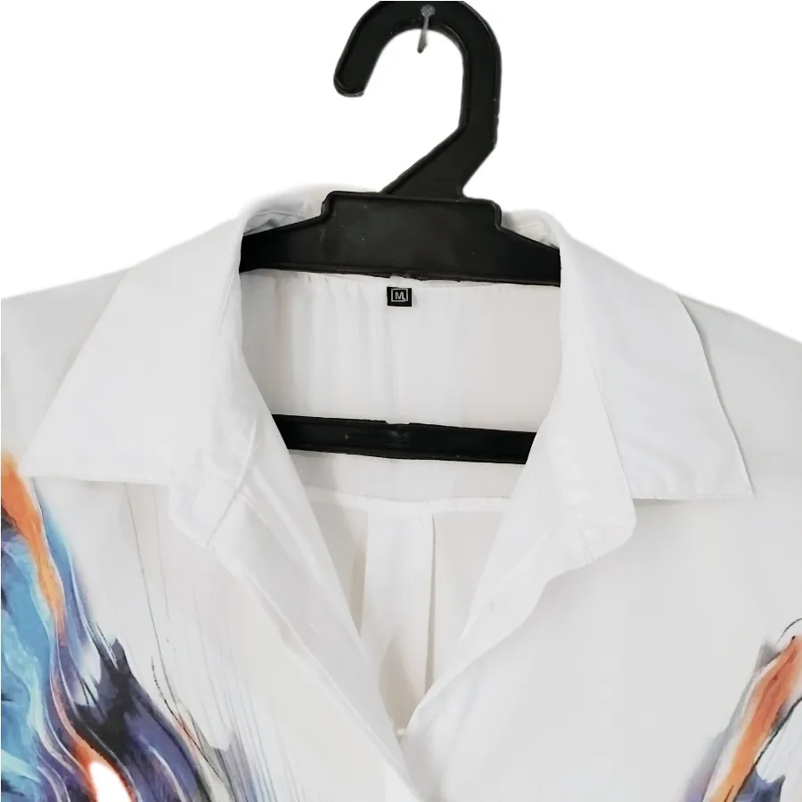 شومیز طرحدار Moschino