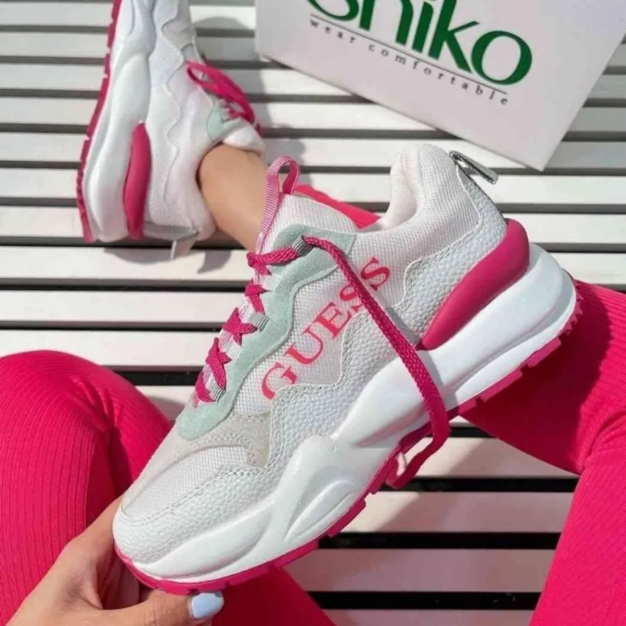 کتونی حراجی