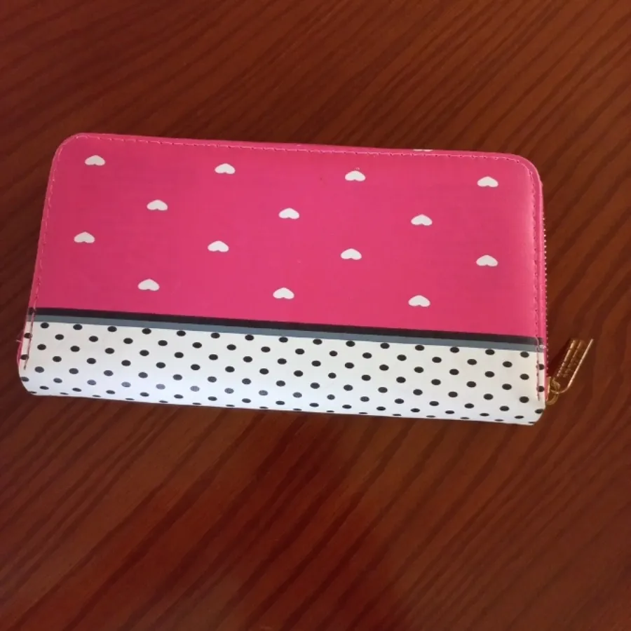 کیف پول دخترانه