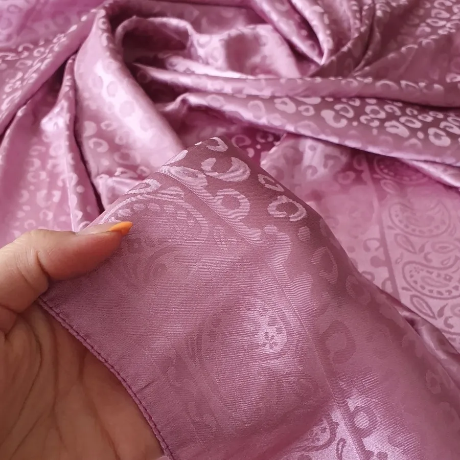 روسری ساتن