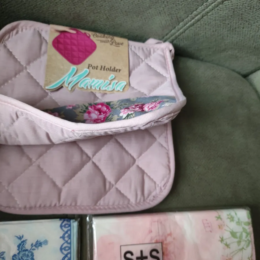 دستمال سفره و دستگیره