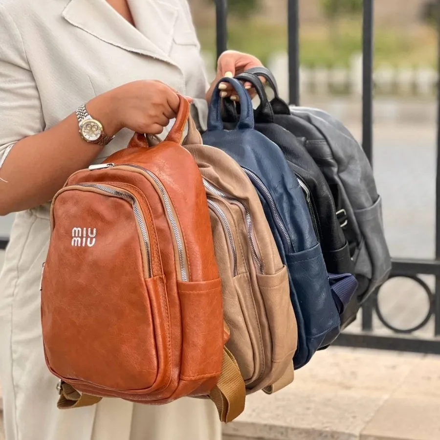 کوله پشتی میومیو