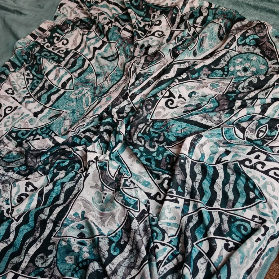 روسری قواره بزرگ