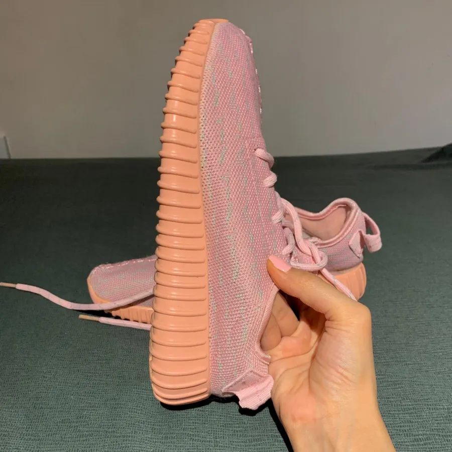 کتونی خارجی