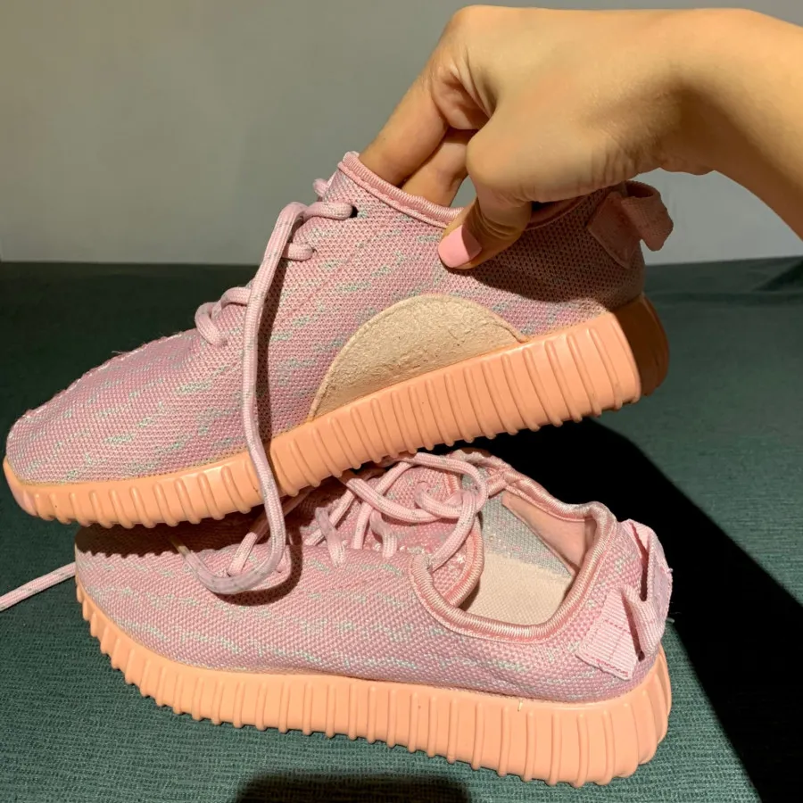 کتونی خارجی