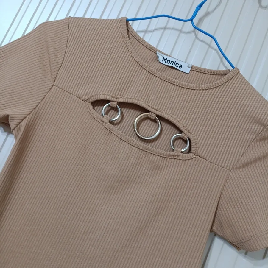 تیشرت نسکافه ای