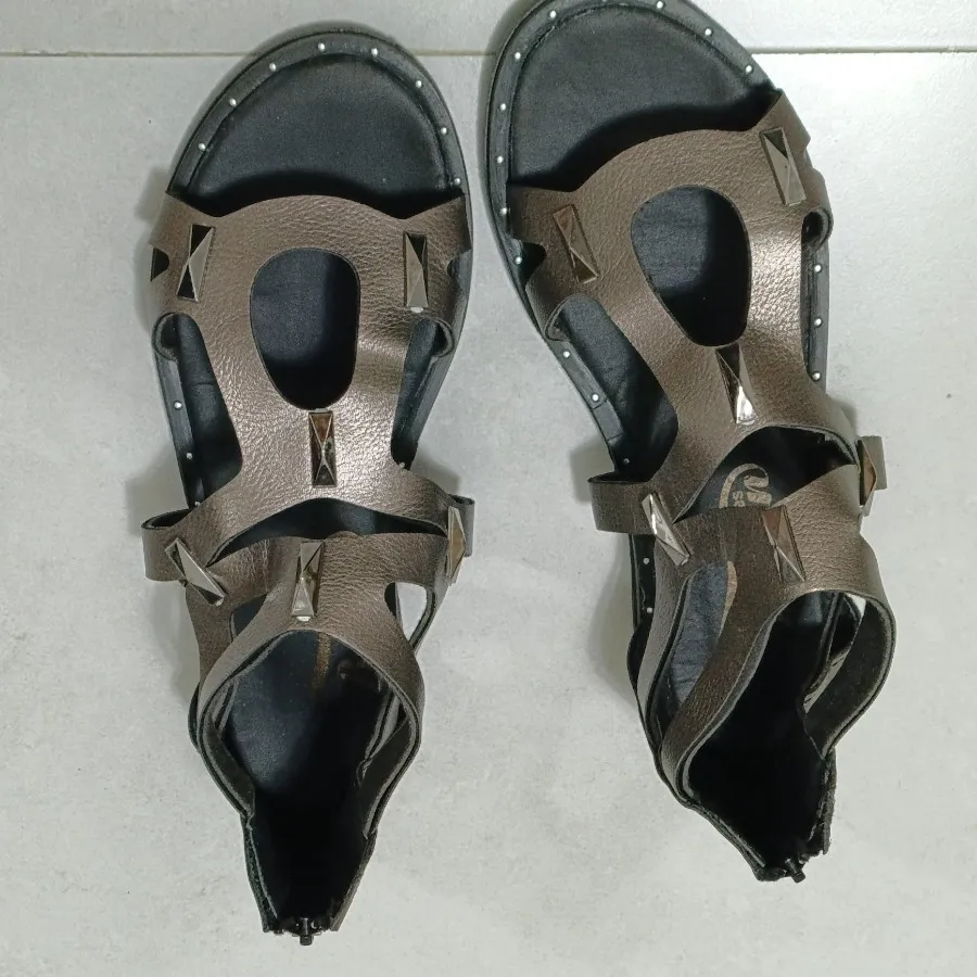 صندل شیک خارجی