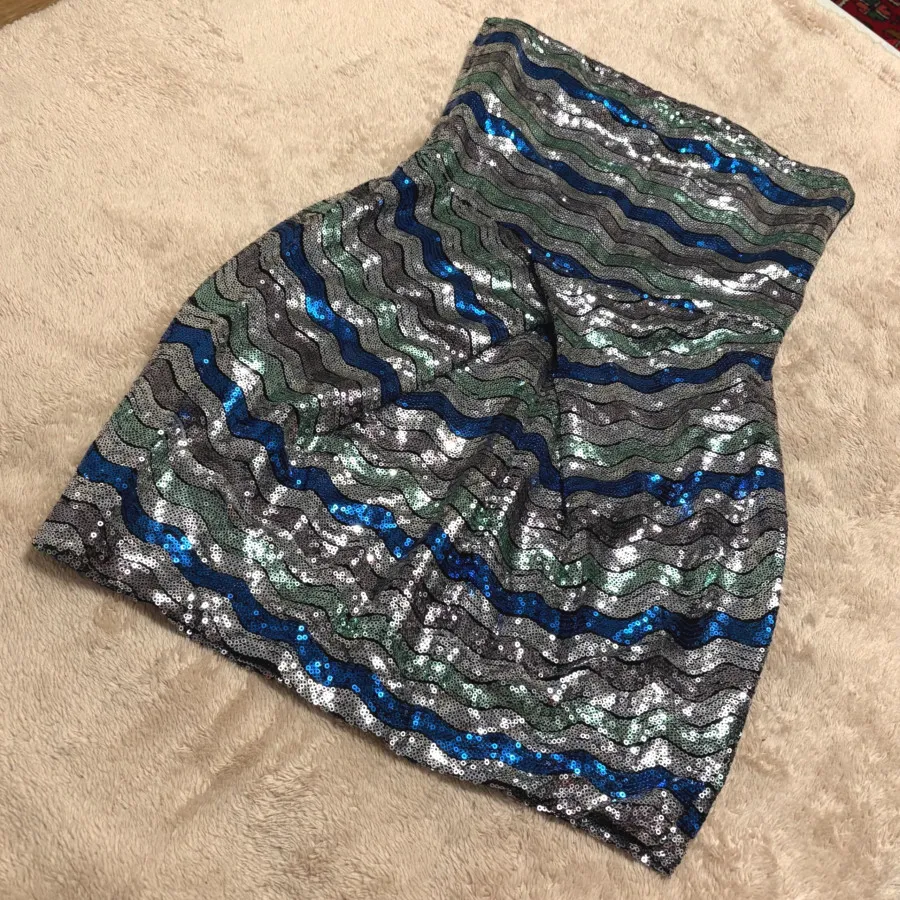 پیراهن کوتاه