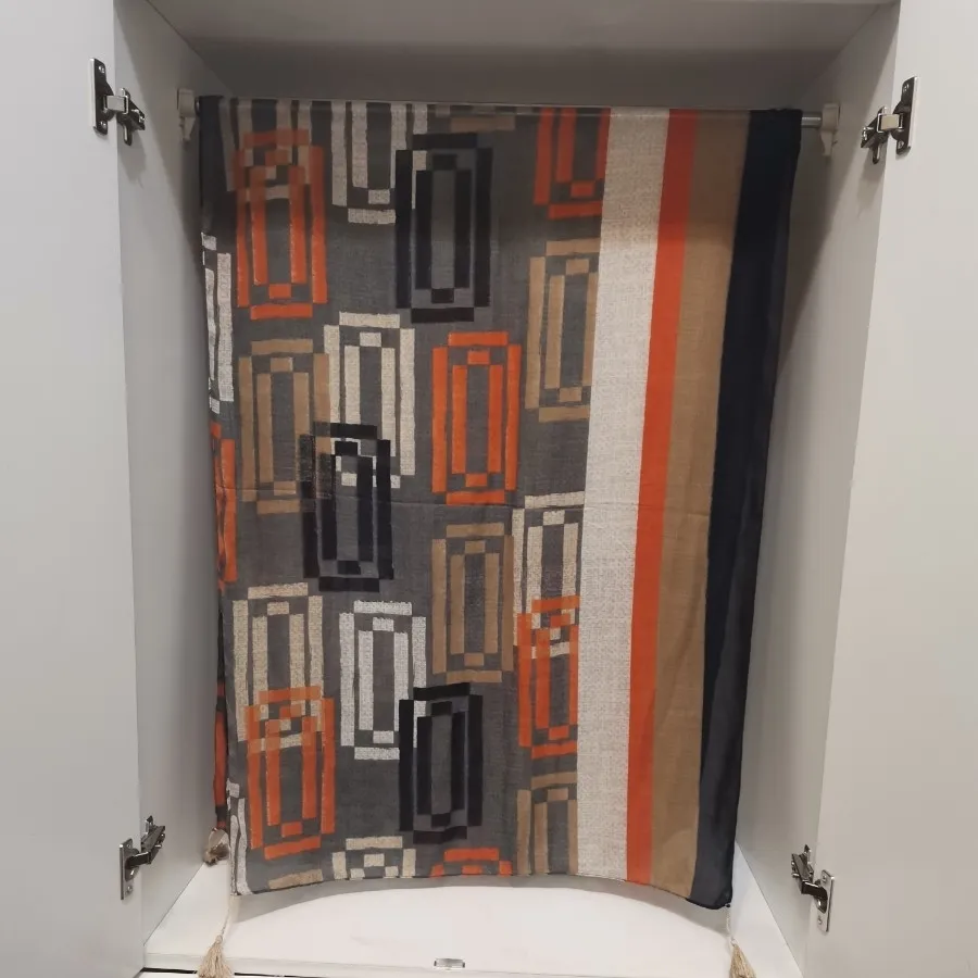 شال قهوه ای نارنجی نخی