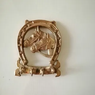 جاکلیدی دیواری برنز اسب