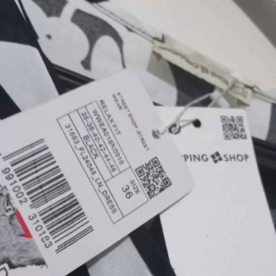 پیراهن مارک ال سی واکی