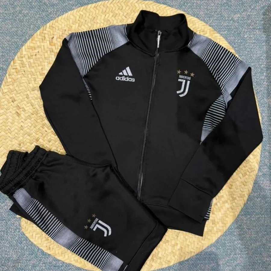 گرمکن وشلوار ورزشی