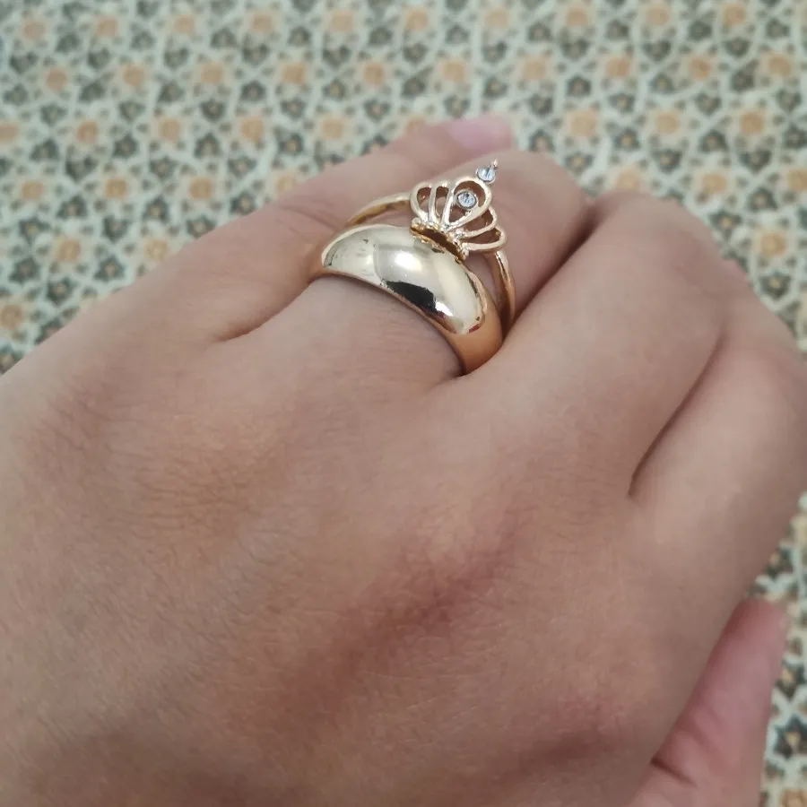 انگشتر تاجی تک نگین