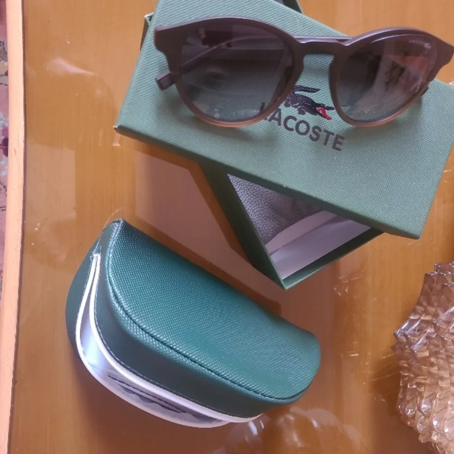 عینک اورجینالLACOSTE