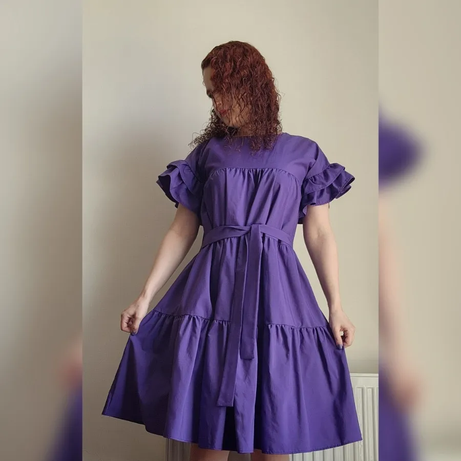 پیراهن بنفش