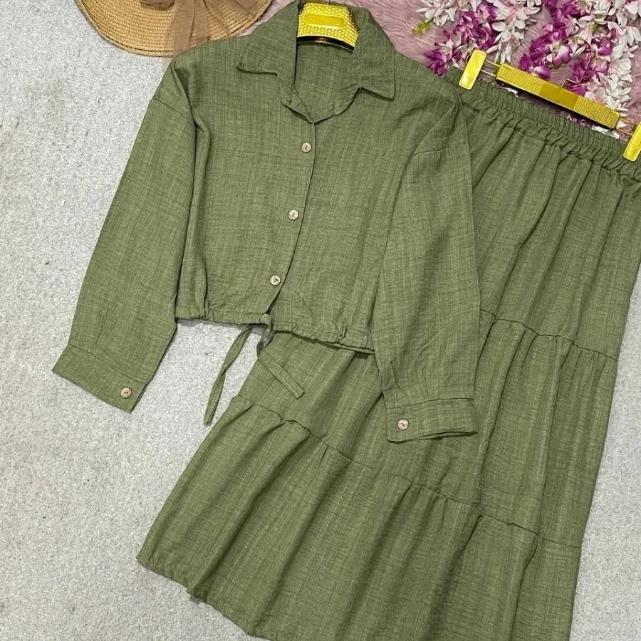 شومیز و دامن