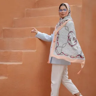شال نخی سبک و تابستونی